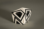 Kubistická dóza diamant